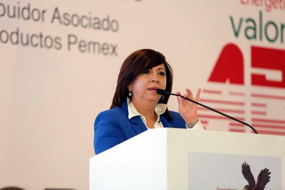 Norma Leticia Campos, comisionada de la CRE.