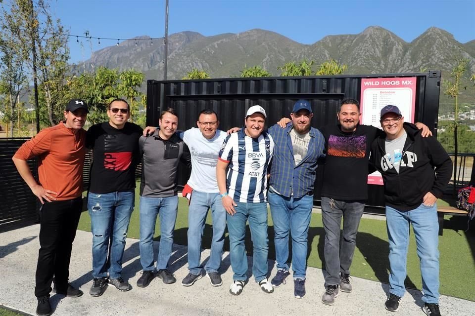 Sergio López, Alejandro Gutiérrez, Jorge Jaime, Erick Martínez, Mario Montemayor, Ricardo Camacho, Adrián Reyes y Javier Rivera