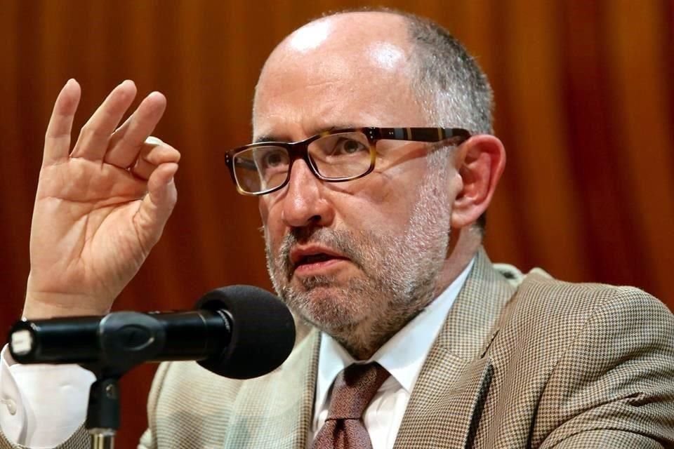 El ex integrante de la Suprema Corte indicó que, en sus términos, la ley abre la puerta a riesgos, entre ellos el uso de la ley en contra de adversarios políticos.
