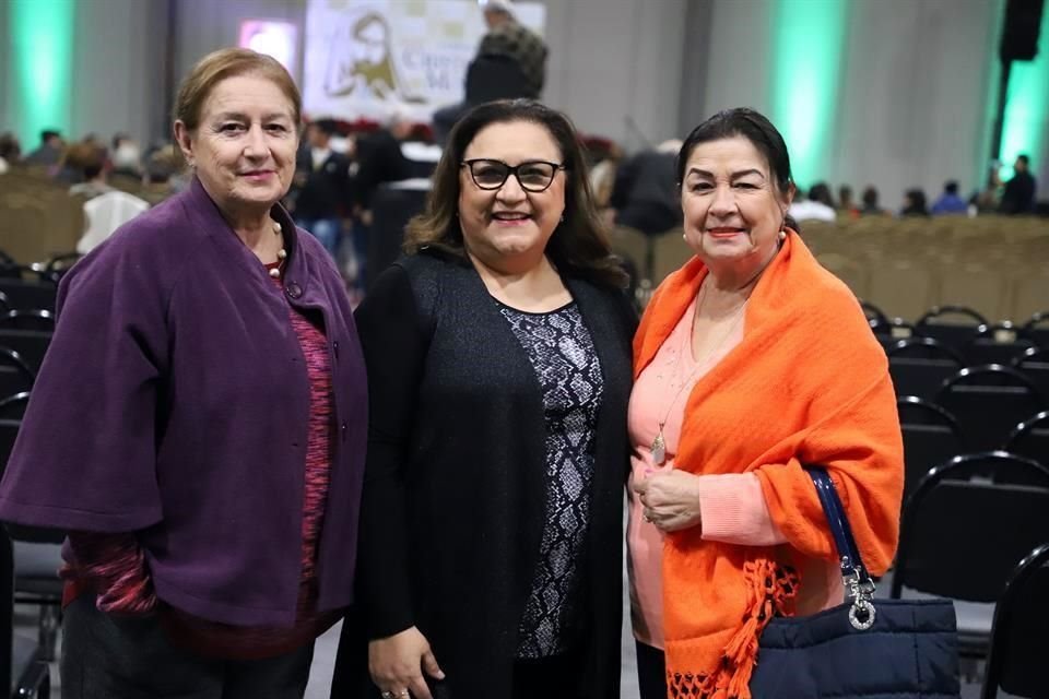 Josefina Flores, Martha Ávalos y María Elena Flores de Lira