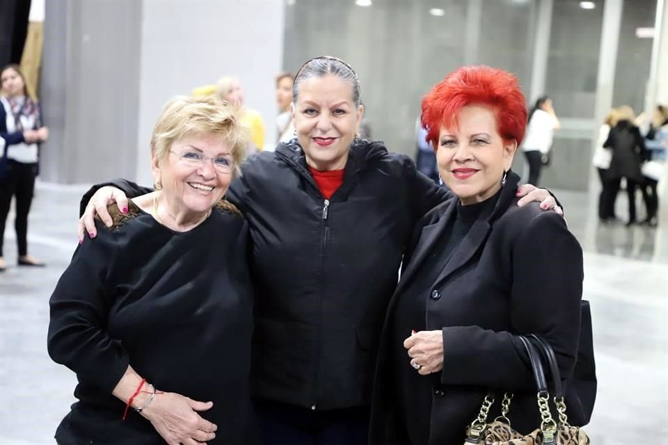 Olga Laura Rodríguez, Elsa González y Alicia Cárdenas