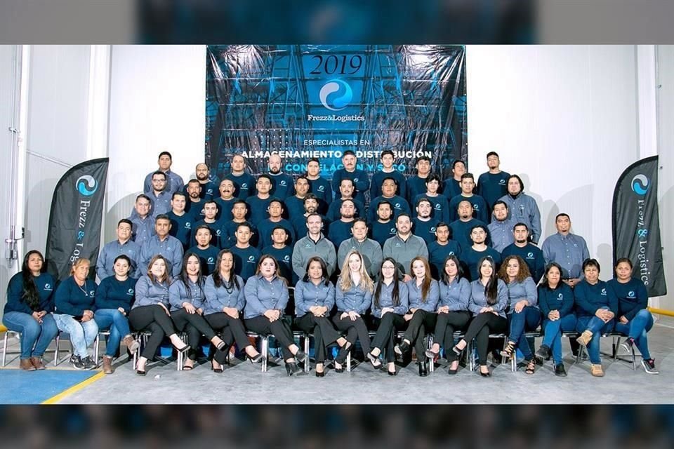 Personal directivo, administrativo y operativo de Frezz & Logistics.