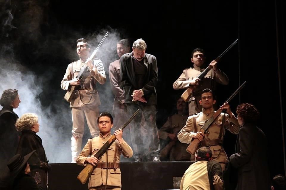 Felipe Ángeles, obra de Elena Garro, se presenta en el Teatro Reforma Reforma Juan Moisés Calleja.