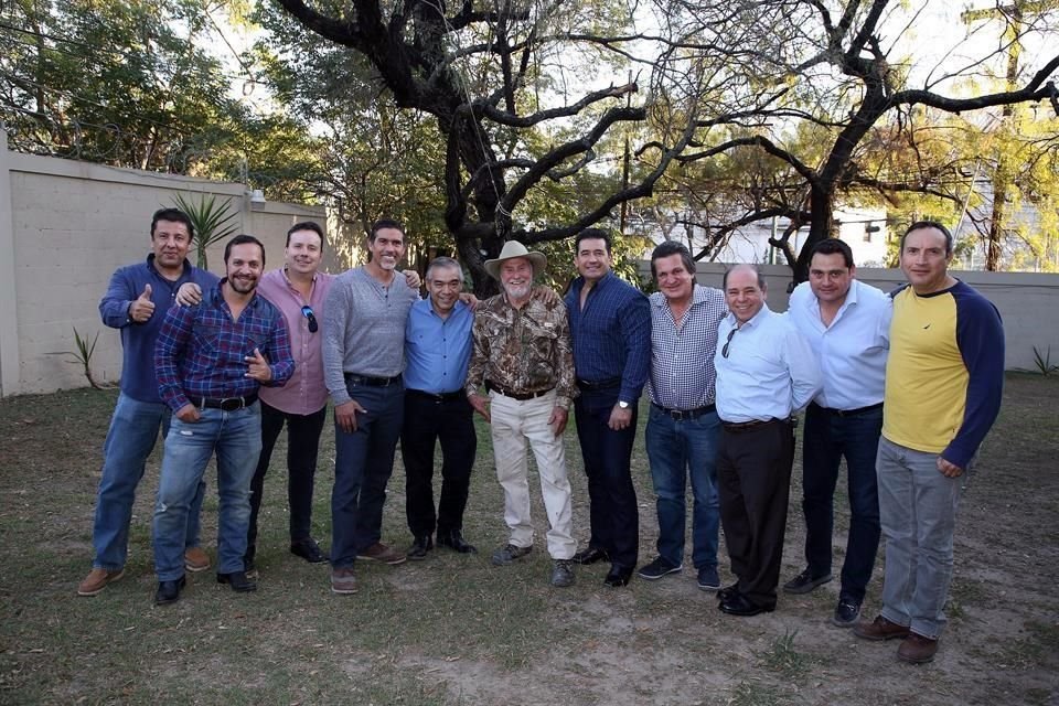 Raúl Braulio Rodríguez y amigos