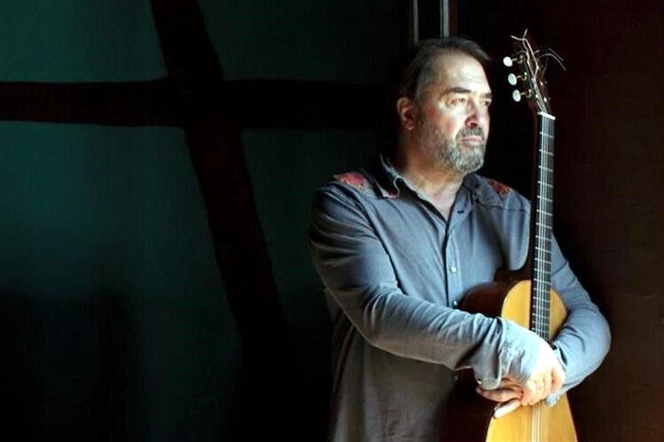 El cantante Patxi Andión, de 72 años, falleció hoy en un accidente automovilístico.