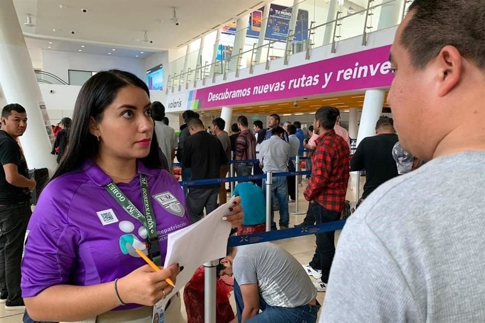Los repatriados fueron recibidos por personal del INM y otras dependencias.