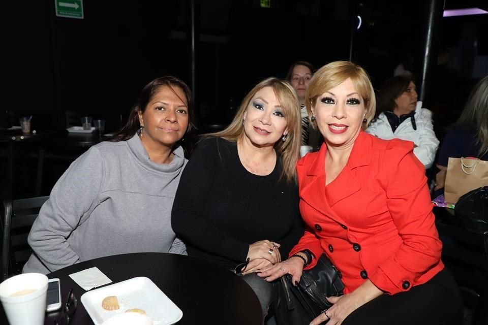Claudia Zamarripa, Ana María Castro y Lily Sandoval