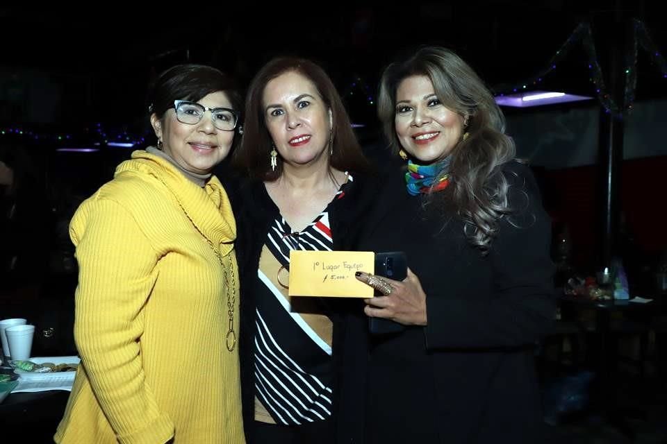 Marilú Ponce, Nora Martínez y Bertha Ruiz