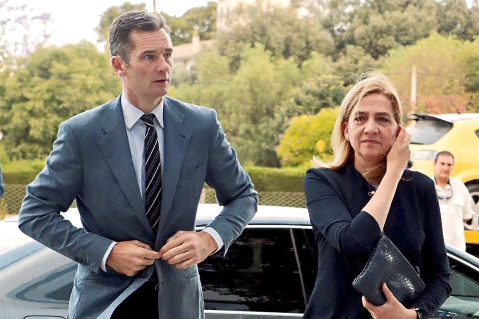 En España descartan que los Reyes inviten al marido de la Infanta Cristina a festejar en familia.