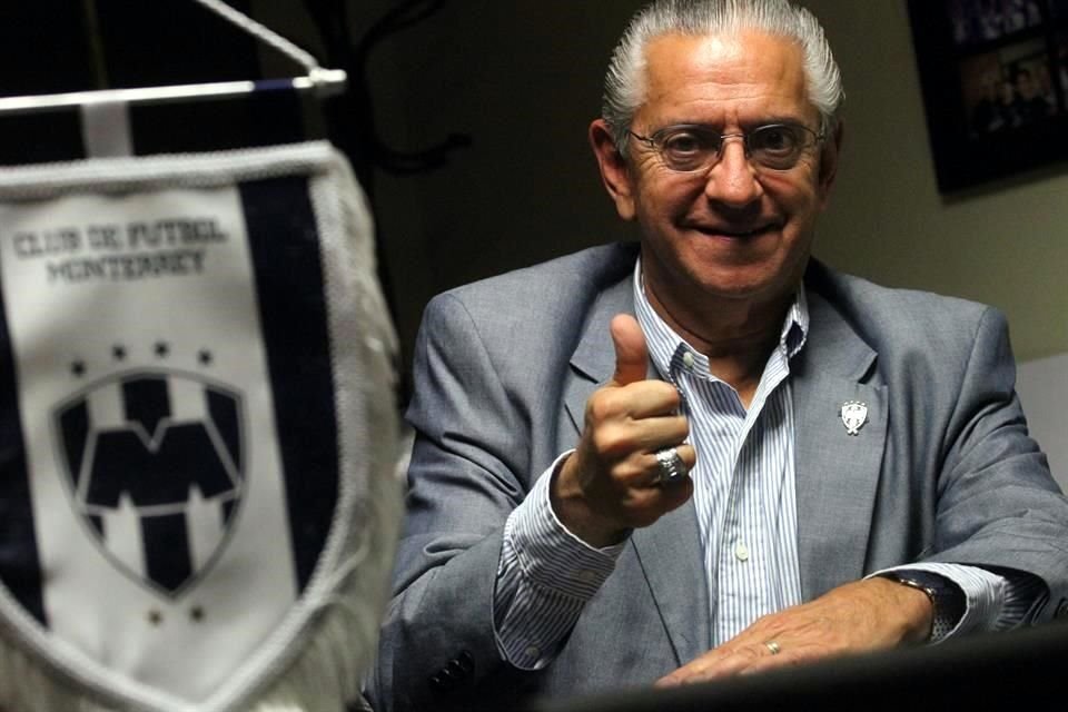Jorge Urdiales fue campeón con Rayados en el Clausura 2003, Apertura 2009 y Apertura 2010.