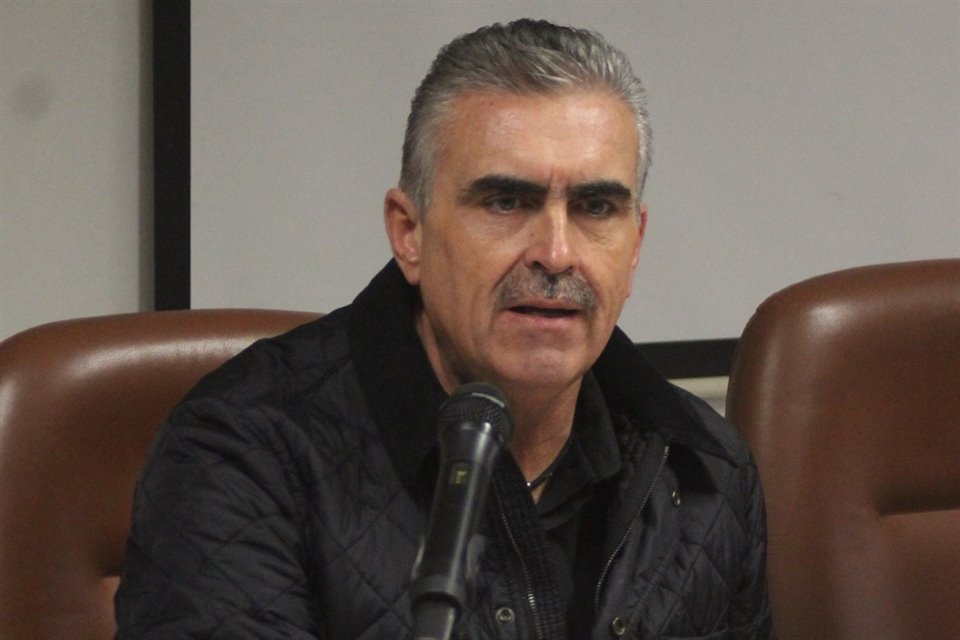 César Garza, Alcalde de Apodaca.