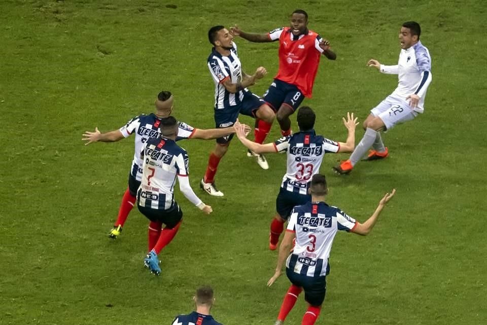 Los Rayados se alzaron esta noche con el título del Apertura 2019 y confirmaron el dominio regio en la Liga MX.