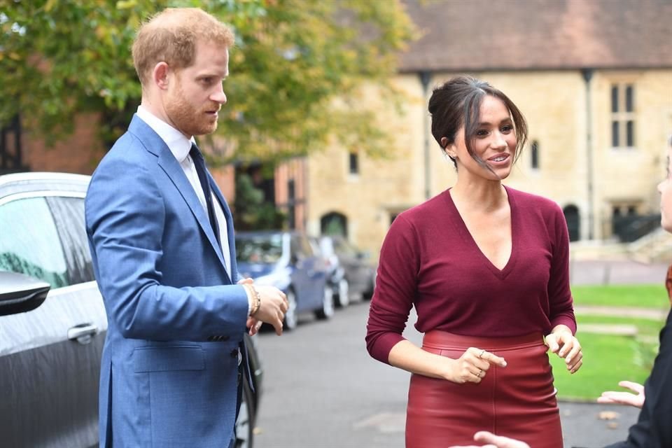 Los Duques de Sussex ya no participarán en el sistema 'Royal Rota', servicio de la casa real que ofrecía acreditaciones exclusivas a algunos medios británicos.