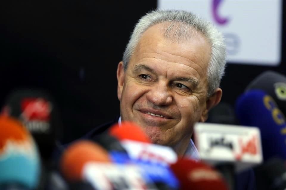 Aguirre está contento con el plantel que tiene.