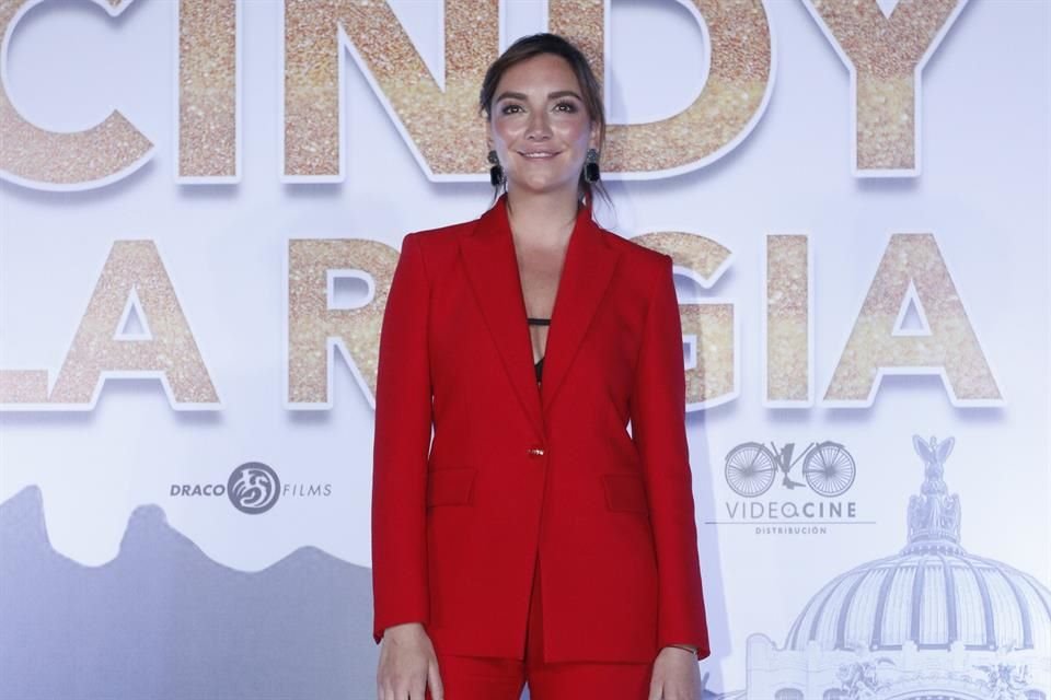 Regina Blandón interpreta a la prima de la protagonista.