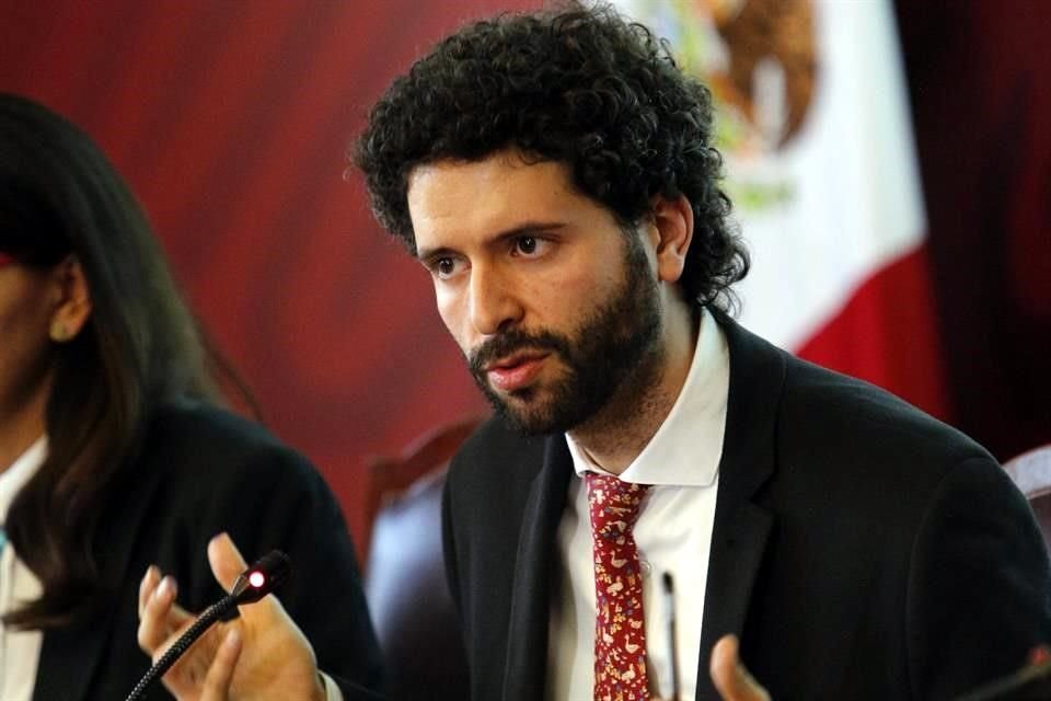 El director del IME, Roberto Valdovinos.