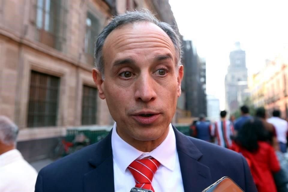 'No se acorrala a nadie, pero hay una lógica administrativa elemental que exige que se definan las cosas', dijo el subsecretario.