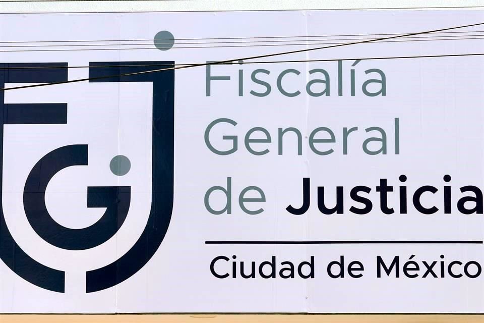 La Fiscalía General de Justicia (FGJ) informó que, tras el hallazgo, se activó el protocolo de feminicidio. 