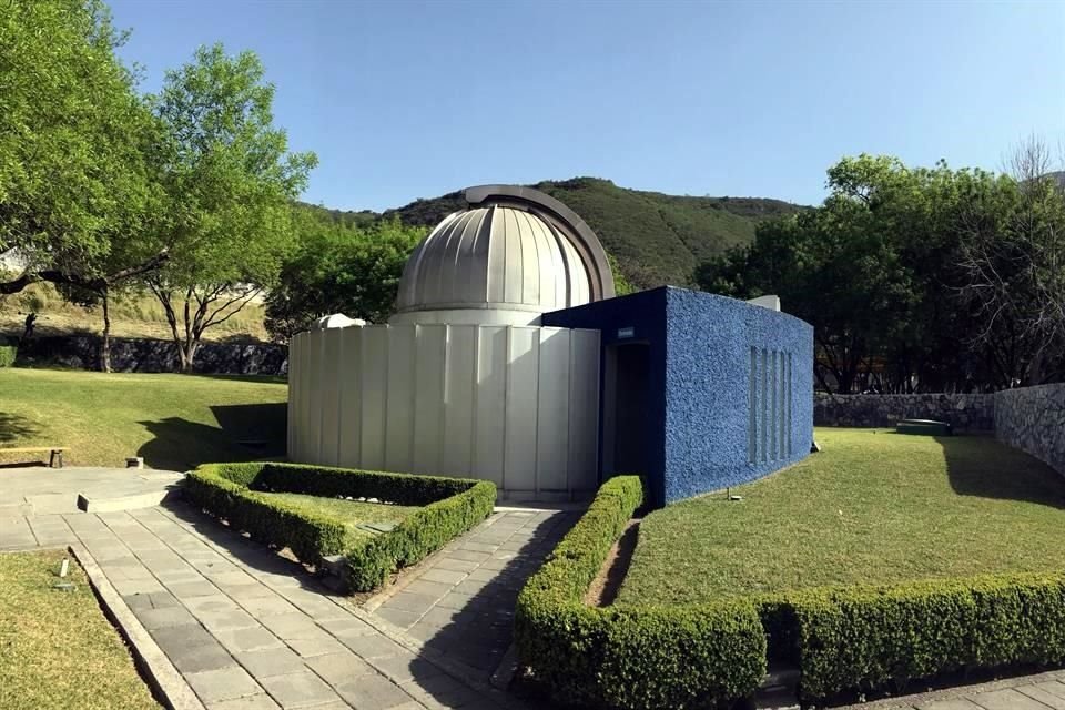 El espacio científico abrió el 20 de enero del 2000.
