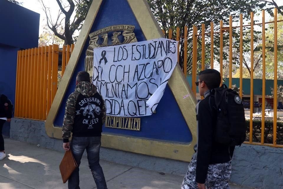 Sobre la marcha convocada para las 15:00 horas, que partirá del Parque la Bombilla hasta la Torre de Rectoría, la UNAM afirmó que estará al pendiente de su arribo, a fin de recibir su pliego.