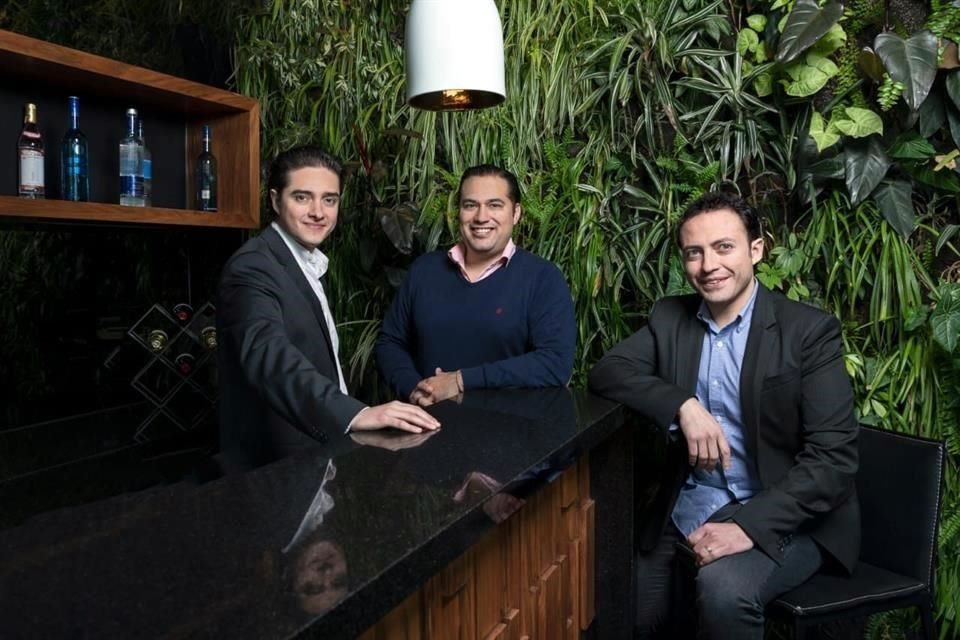 Christopher Roldán, Alejandro Rosado y Cristian Roldán