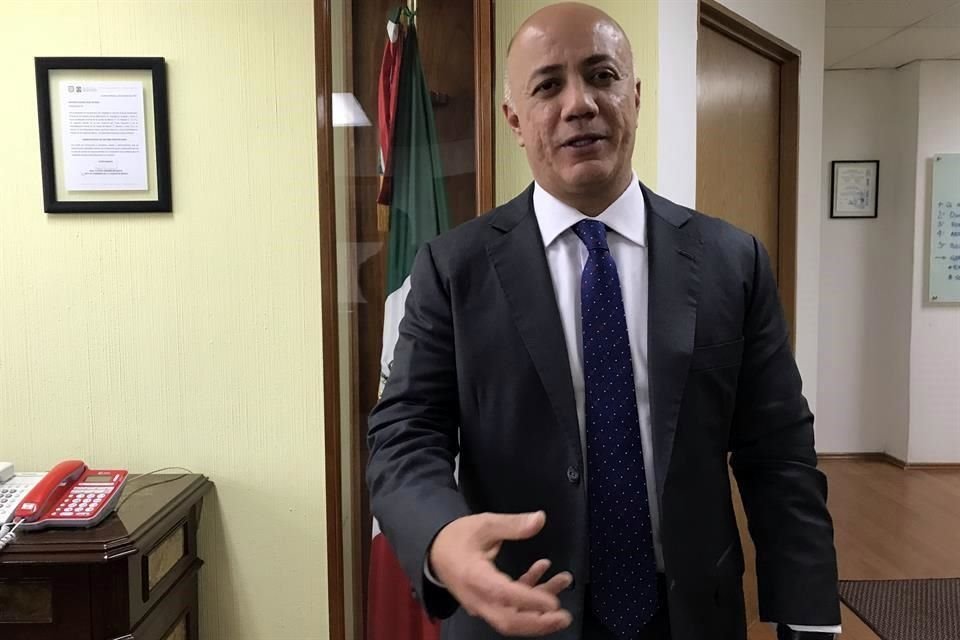 Enrique Serrano, quien fungía como director del Reclusorio Norte, llevará el control de manera interina de los penales en CDMX, tras salida de Hazael Ruiz como titular. 