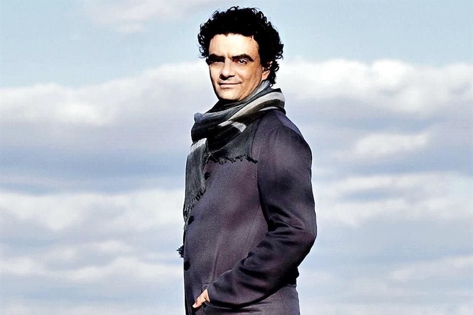 El tenor mexicano Rolando Villazón encabeza la dirección artística de la Semana Mozart, que arranca hoy en Salzburgo.