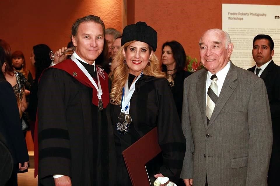 Gonzalo Bueno Gil,  Eva María Picos Bovio y Gerardo Bueno Morales