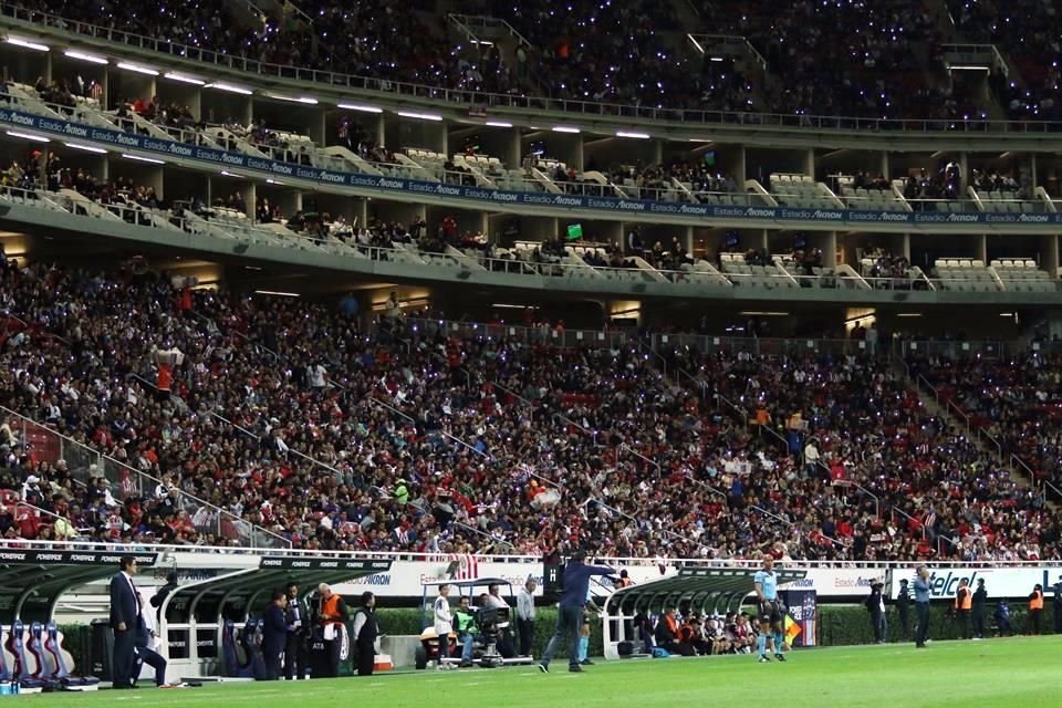 El 90 por ciento de lugares del Estadio Akron están vendidos en Chivabonos. 