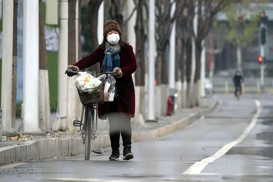 Francia dijo el domingo que esperaba evacuar a cientos de sus ciudadanos del área de Wuhan en China, epicentro del brote de coronavirus.