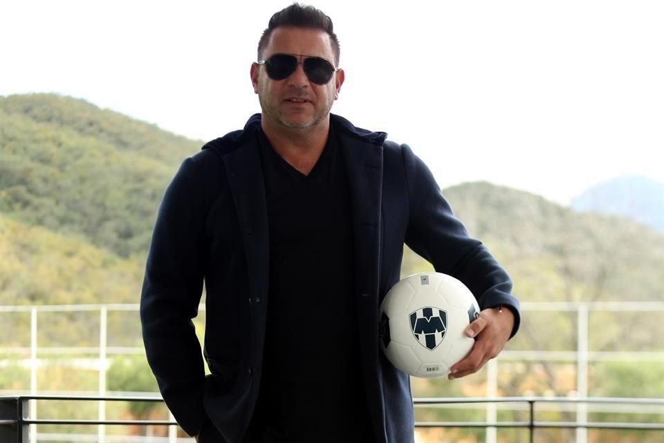 Antonio Mohamed promete que su equipo disputará una Final en este semestre.