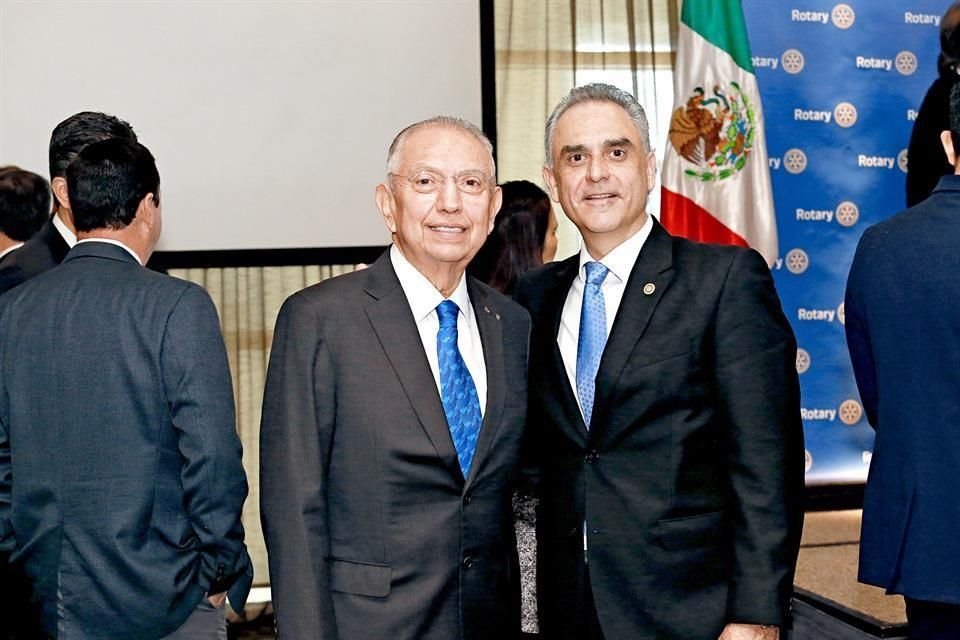 Carlos Sandoval y Rafael Flores