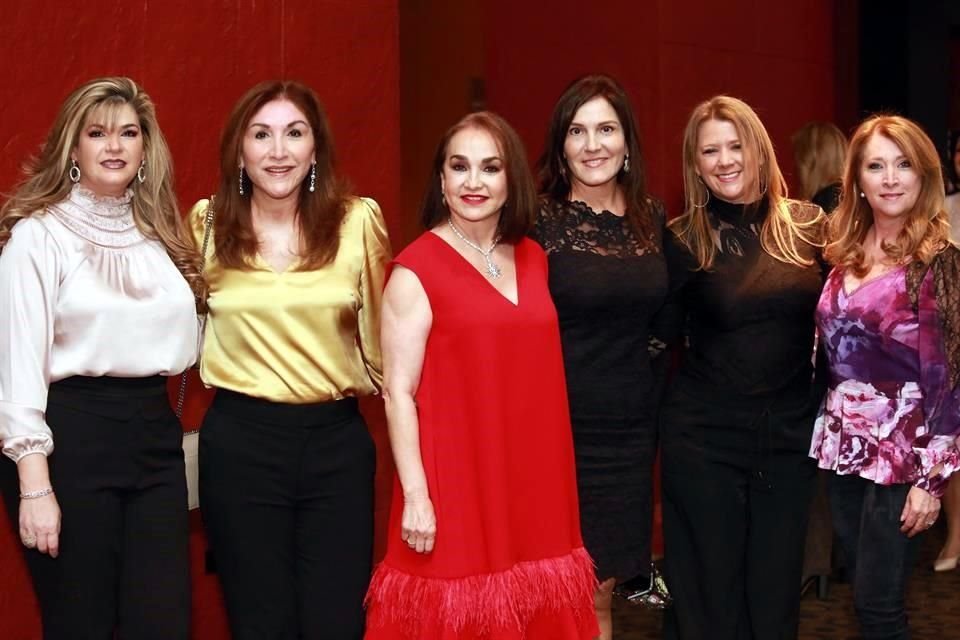 Rosy Garza de Serna, Valentina Espino Barros, Sandra de la Luz Rodríguez Guerra, Mima Treviño, Blanca de Arrambide y Alicia Cantú de León