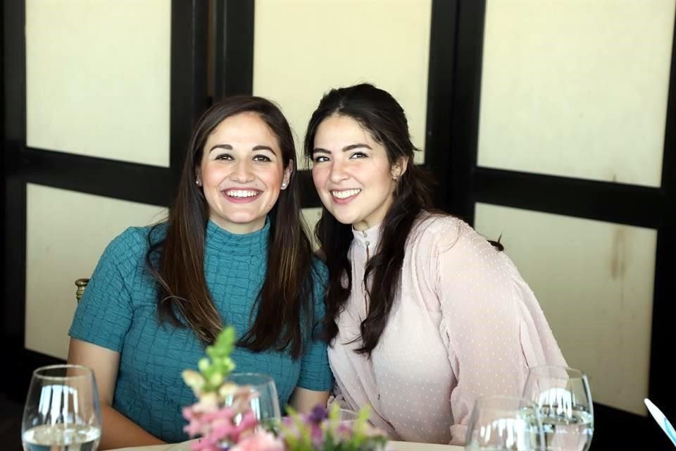 Janin Gómez y Daniela Mendoza
