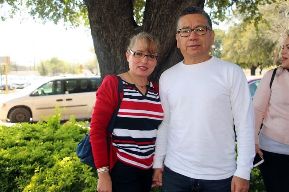 Mayté Oviedo de Yáñez y Guillermo Yáñez