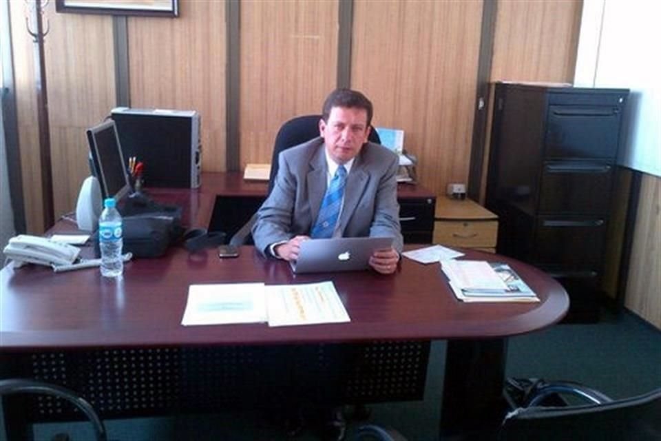 Carlos Ariel Moreira Valdés.