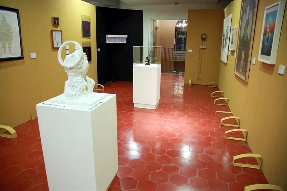 'Recreaciones de un mensajero' exhibe obras inspiradas en 'Arcángel', de Fernando Botero.