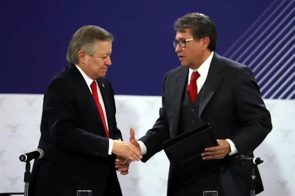 El senador Monreal con el Presidente de la SCJN, Arturo Zaldívar.