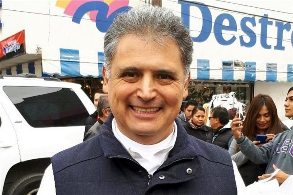 Julio Almanza Armas, presidente de la Fecanaco.