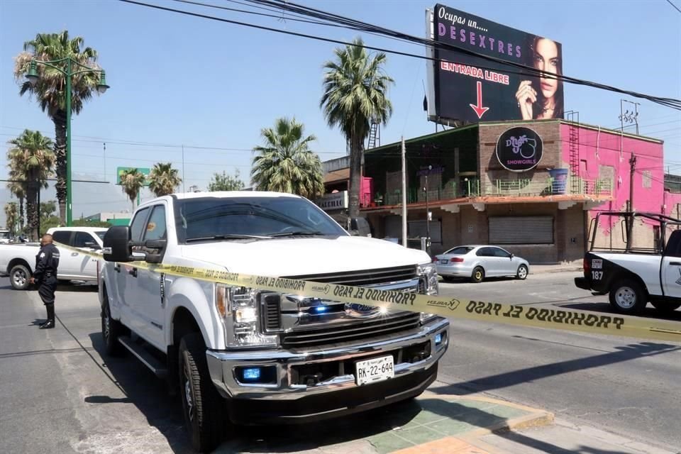 Los agentes sorprendieron a tres hombres bajando un cadáver por unas escaleras, en un bar del Centro.