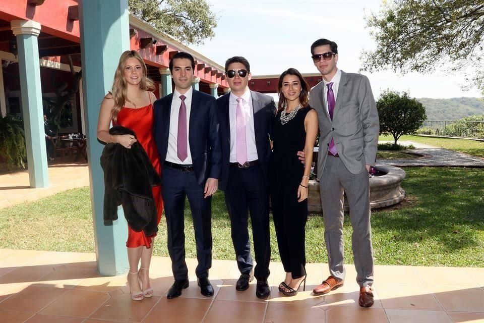 Cecilia Aldape, Eduardo Cuéllar, Ricardo Martínez, Paulina Audelo y Pablo Yarte
