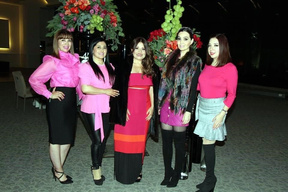 Edith Garza, Lety Fernández, Lorena Gaytán. Wendy Vanessa Cortez y Sonia Carolina Villa