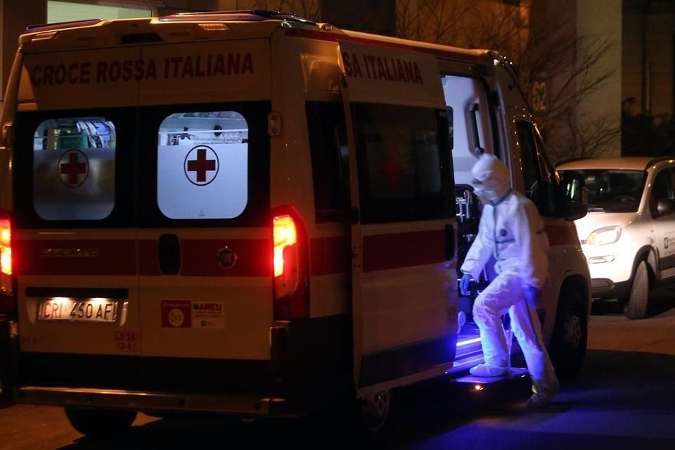 Cifra de muertos virus en Italia aumentó a 2 tras deceso de mujer este viernes; van 28 contagios en norte donde se ubica foco de infección.