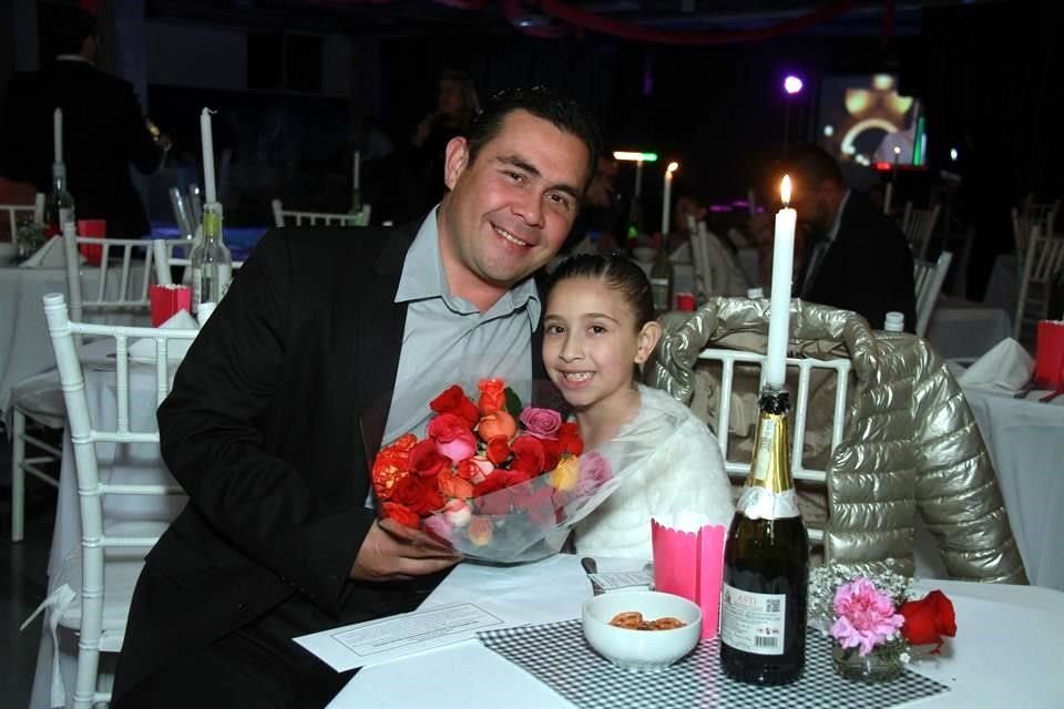Abraham Treviño Montes de Oca y Cristy Treviño Montemayor