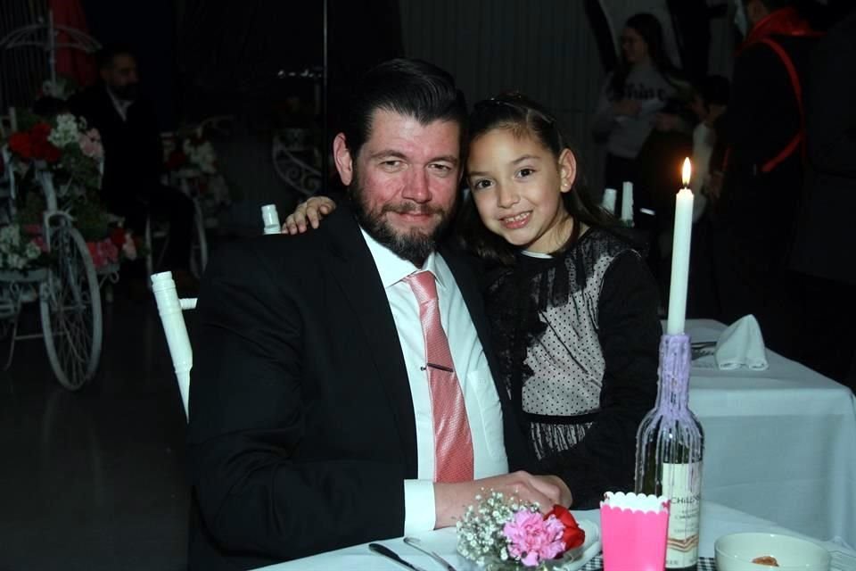 Carlos Meade y Isabella Meade