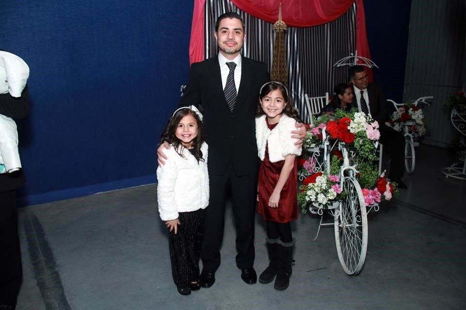 Fernanda García Garza, Gilberto García Garza  y Catalina García Garza