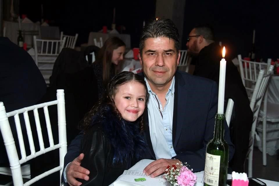 Carolina Ayala Leal y Armando Ayala Quijano