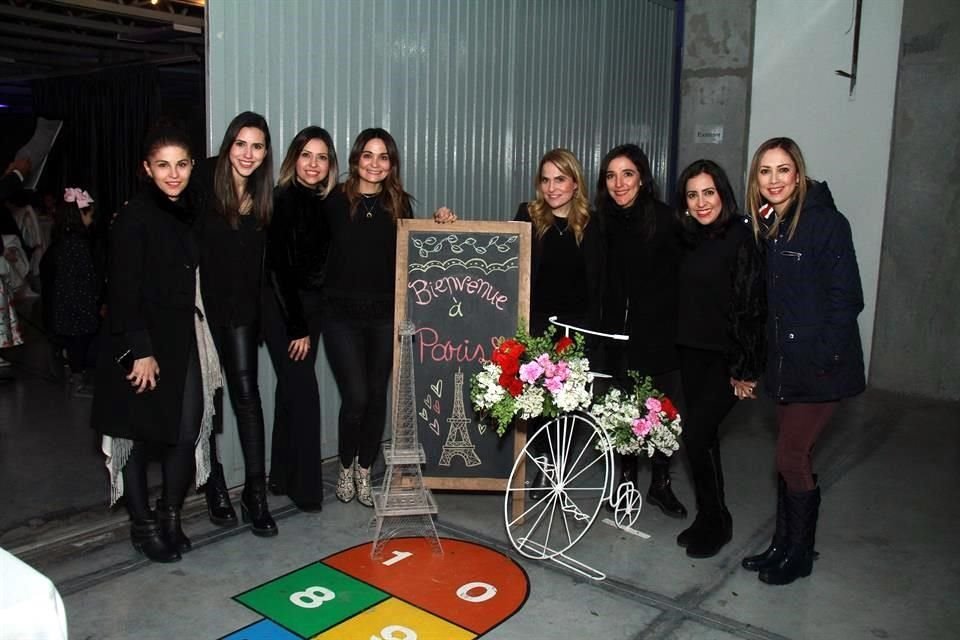 Michelle Pozas, Jéssica Martínez, Maríalma Ponce, Marcela Cantú, Grace Ochoa, Cecy Mantecón, Érika Hernández y María Elena Lucio