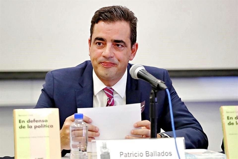 Patricio Ballados, director de Prerrogativas y Partidos Políticos.