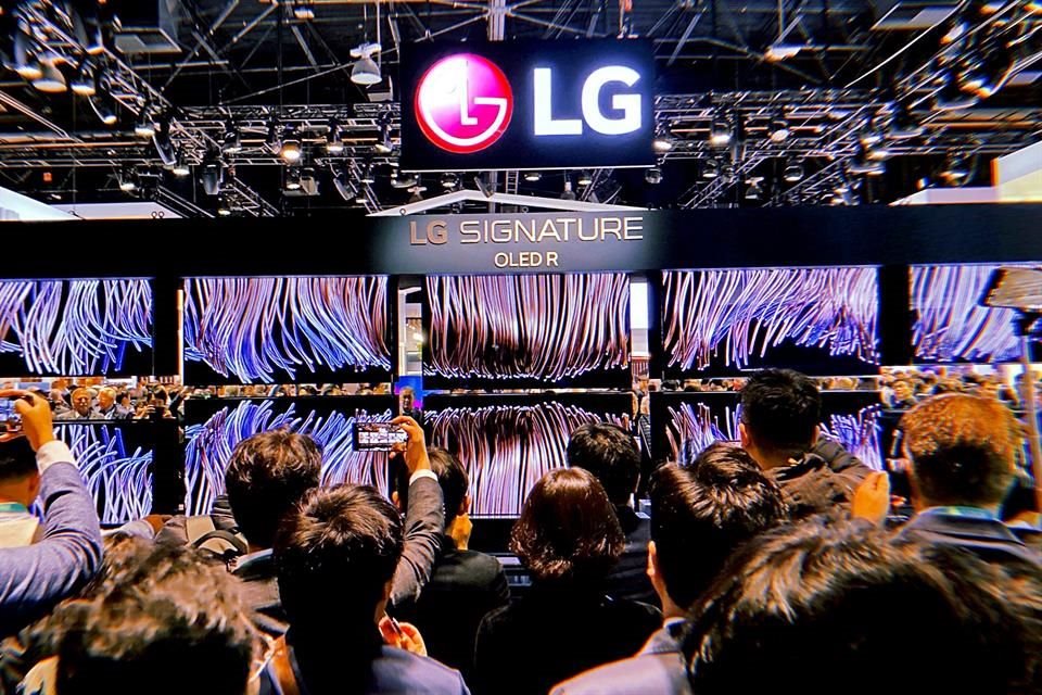 La nueva gama NanoCell 8K de LG se suma a otros productos de su línea Signature OLED.